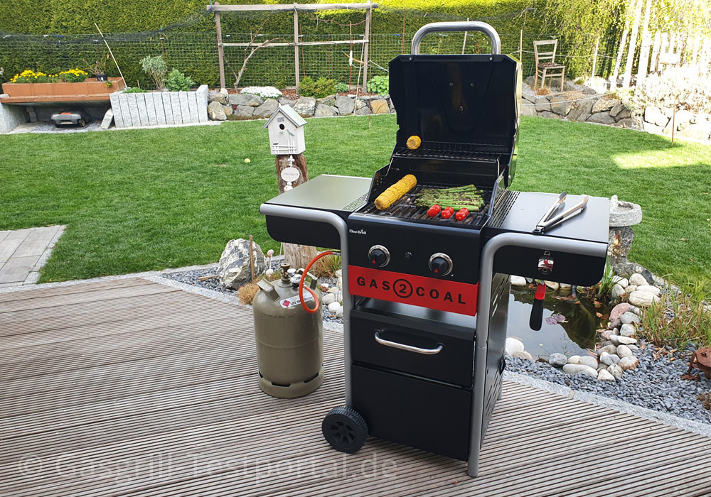 Char-Broil Gas2Coal 210 Hybrid Grill